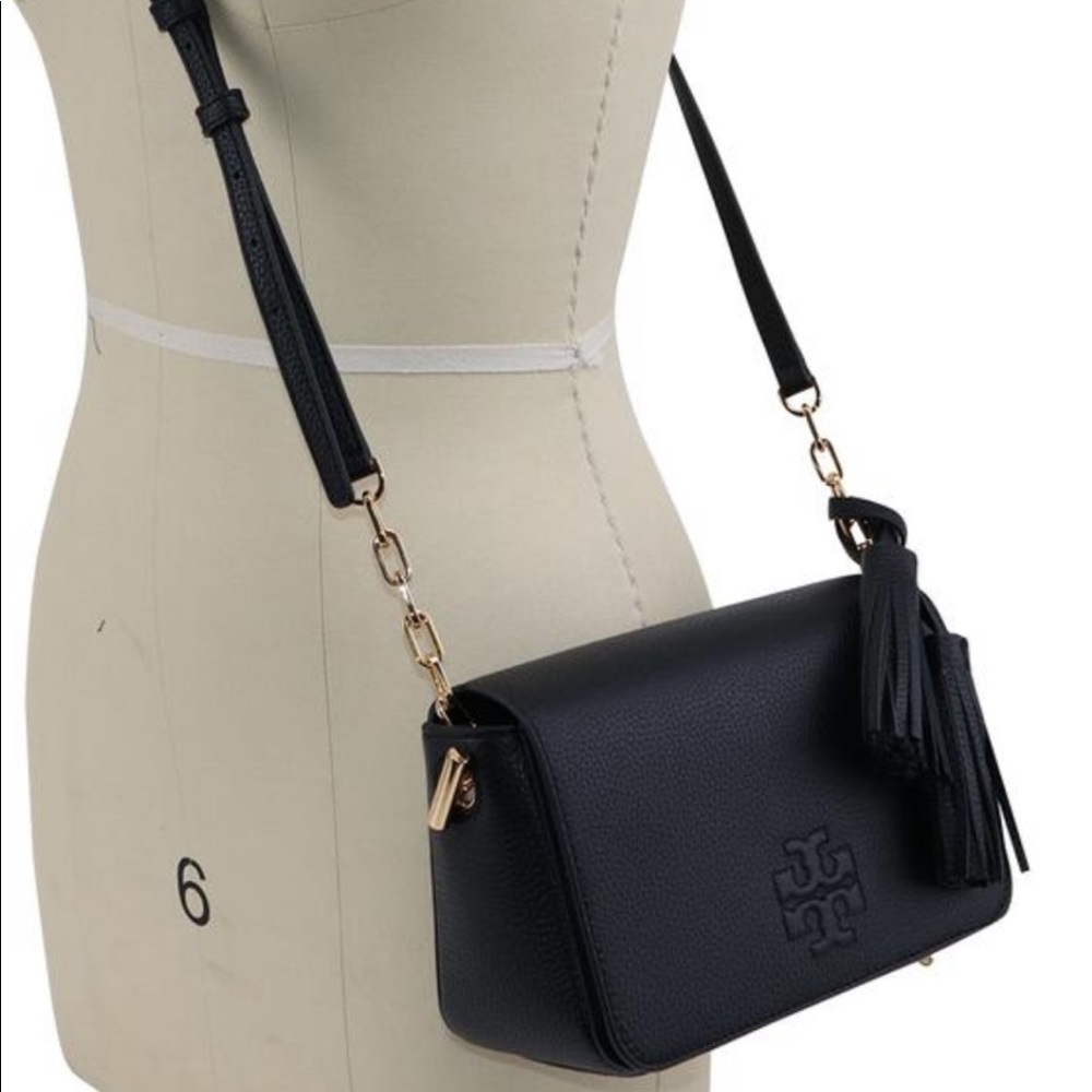 New Tory Burch Thea crossbody 🖤 - Picture 8 of 11